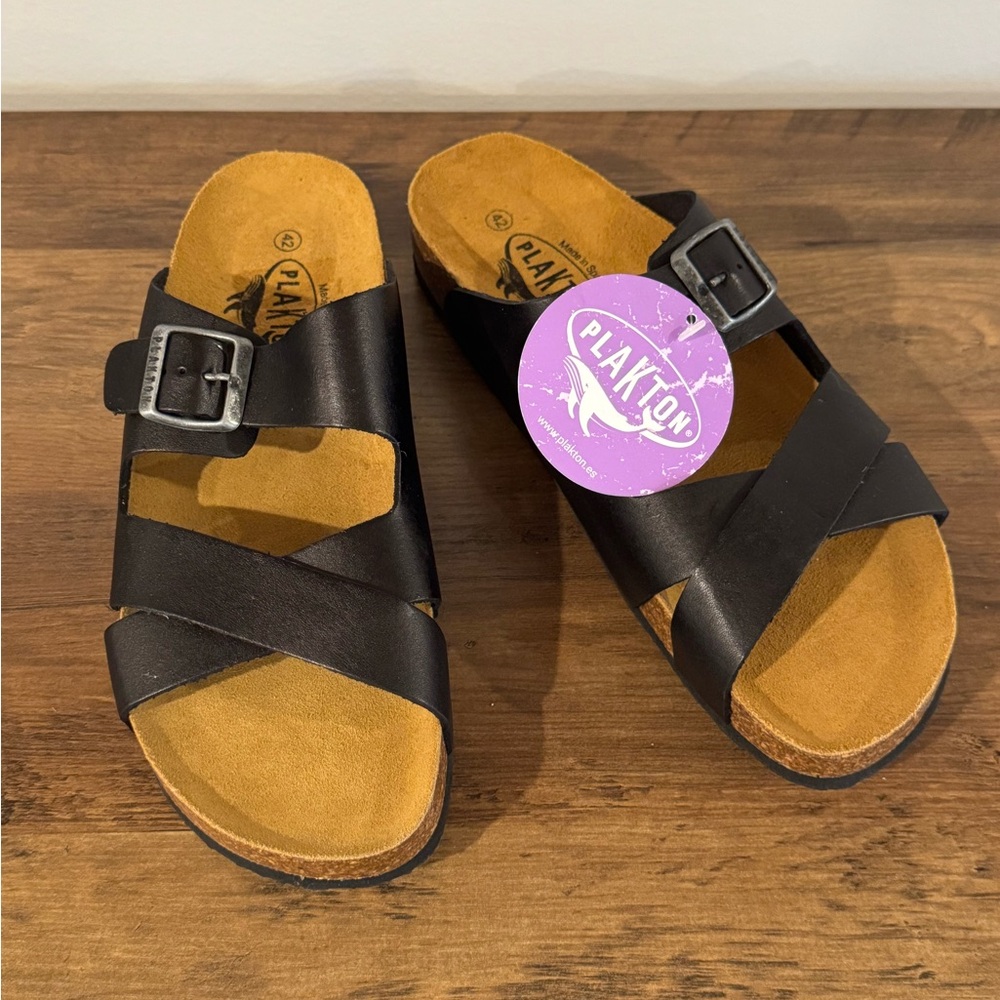 Plakton Women's Black Sandals